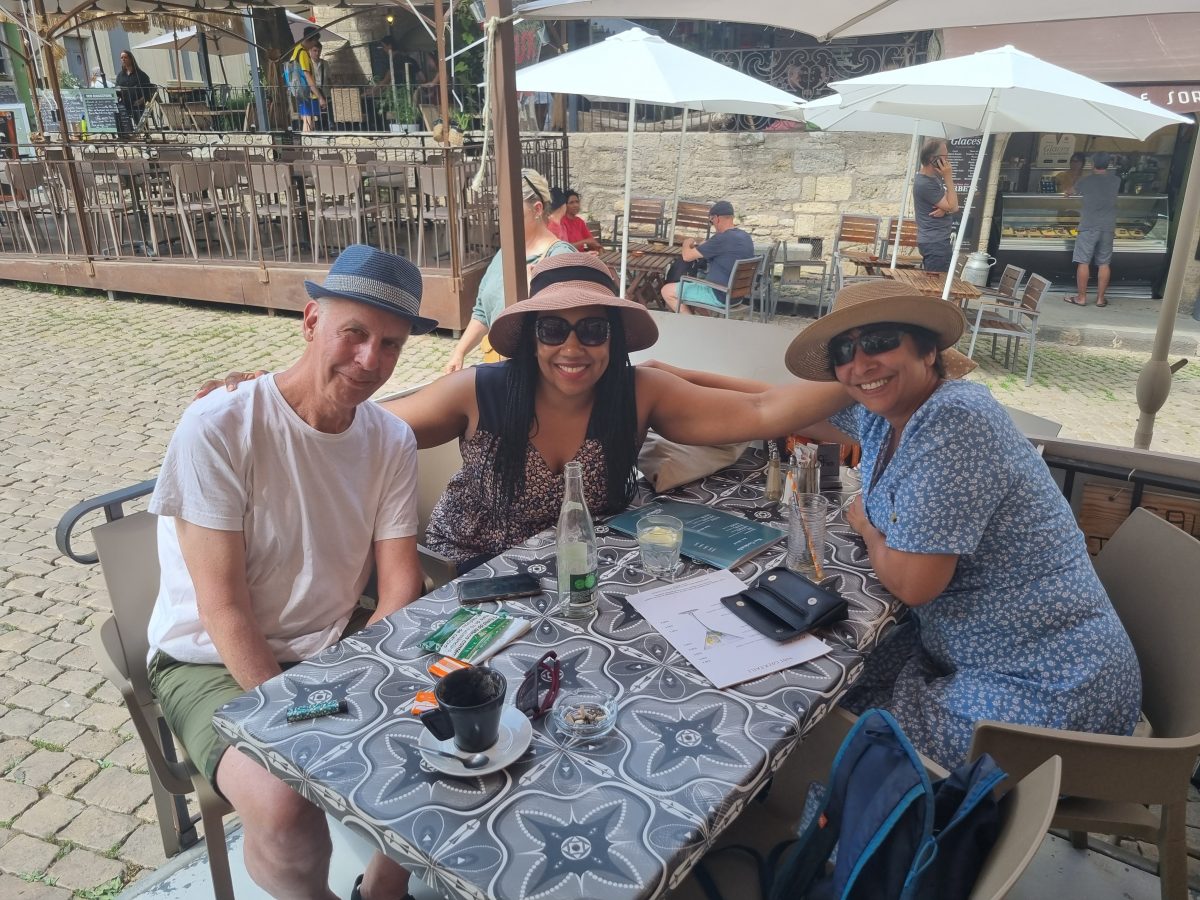 Vive la France! Miranda Grell